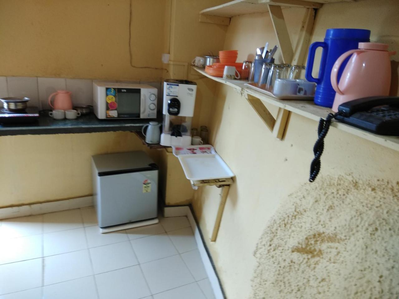 מלון מוסורי Basant Watika מראה חיצוני תמונה